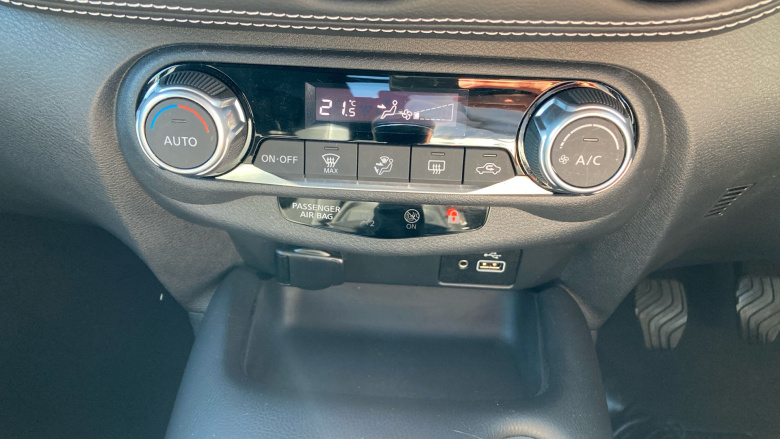 Nissan Juke 1.0 DiG-T 114 N-Connecta 5dr Petrol Hatchback